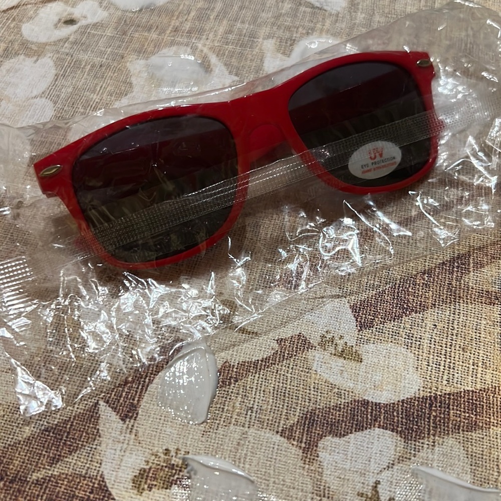 💝 10/$10 💝 Sunglasses UNITED WAY EMERGING LEADERS